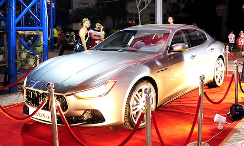 Xế sang Maserati Ghibli chính hãng đầu tiên tại Hà Nội