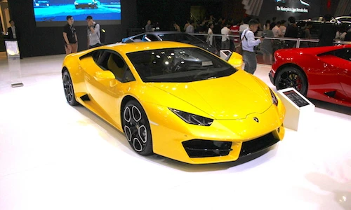 Siêu xe Huracan “chính hãng” giá 20 tỷ tại VIMS 2016