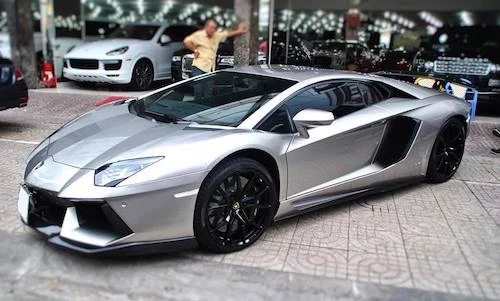 Siêu xe Aventador DMC Molto Veloce “độc nhất” Việt Nam