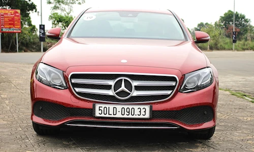 Mercedes E250 “made in Vietnam” giá 2,47 tỷ đồng
