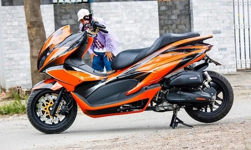 Honda PCX độ Maxi Scooter “siêu chất chơi” tại Hà Nội