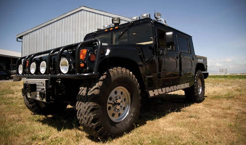 Siêu SUV Hummer H1 giá 7,3 tỷ của rapper huyền thoại