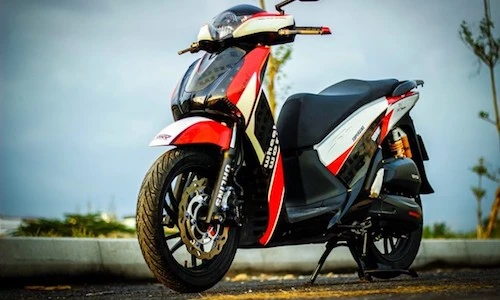 Xe tay ga Honda SH phong cách “xế đua” ở Sài Gòn 