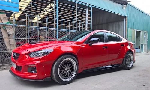 Xe ôtô Mazda 6 độ widebody “hàng thửa” tại Hà Nội