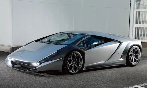 Siêu xe Lamborghini Aventador “hàng thửa” thét giá 34 tỷ