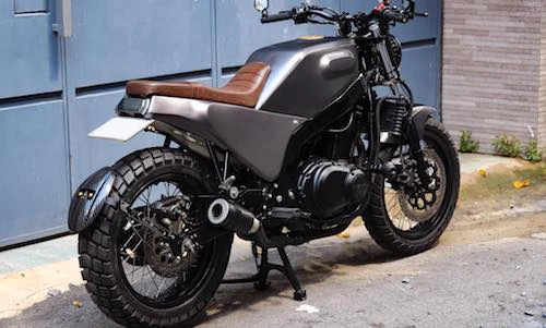 Dân chơi Việt "biến hình" Suzuki GS500 thành Husqvarna Vitpilen