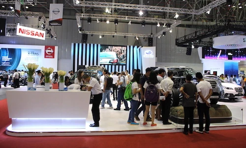 Subaru Việt Nam phô diễn công nghệ tại VIMS 2016