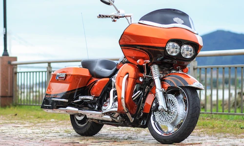 Harley-Davidson Road Glide “giật” CVO tiền tỷ tại Đà Nẵng