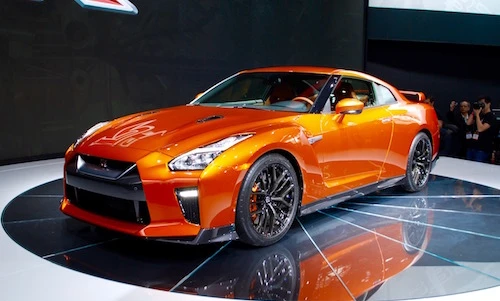 “Quái vật Godzilla” Nissan GT-R tiến hóa lần cuối