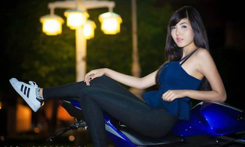 Mẫu Á cá tính bên môtô thể thao giá rẻ Yamaha R3