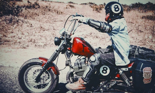 Honda CB250 Nighthawk độ bobber cực “chất” của biker Việt