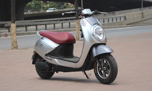 Soi chi tiết xe máy điện Anbico Diamond giá 13,8 triệu