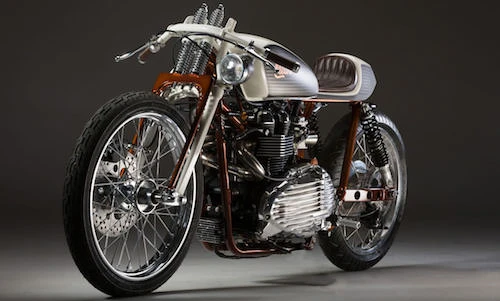 Triumph Bonneville “biến hình” xe đua board tracker