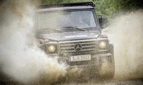 Xế phượt Mercedes G350d “nghèo tiện nghi” giá hơn 2 tỷ 