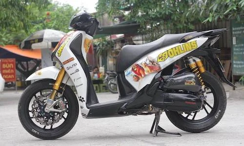 Cận cảnh Honda SH độ cực “khủng” tại Hà Nội