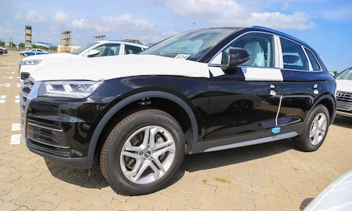 Dàn xe sang Audi Q5 APEC giá 2,3 tỷ về Việt Nam