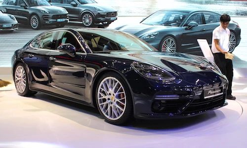 Porsche Panamera Turbo 2017 “chốt giá” hơn 10 tỷ tại VN
