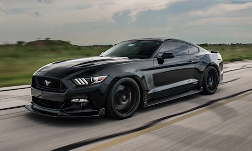 “Siêu ngựa ô” Ford Mustang độ kỷ niệm 25 năm Hennessey