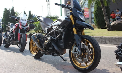 Ducati Hypermotard "hàng khủng" của dân chơi Hà Thành