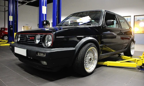 “Hàng hiếm” Volkswagen Golf GTI hơn 30 tuổi tại Hà Nội