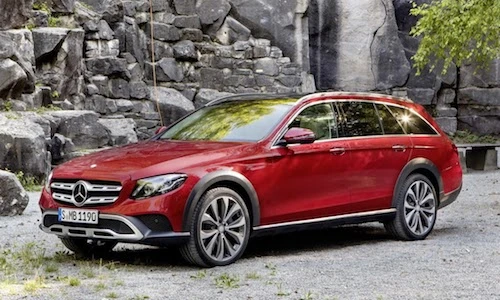Mercedes E-Class bản địa hình chốt giá 1,41 tỷ