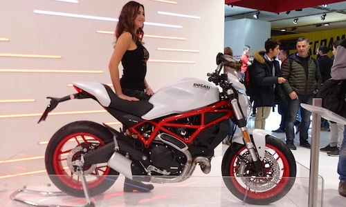 Ducati Monster 797 giá hơn 200 triệu tại EICMA 2016