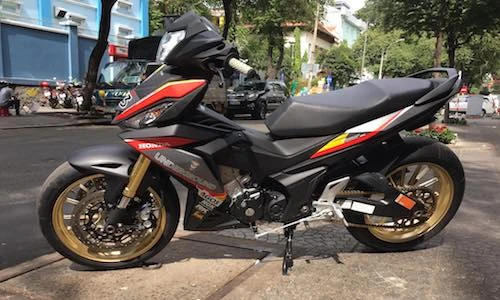 Ngắm Honda Winner 150 độ phụ kiện trăm triệu tại VN