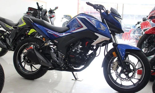 “Xế nổ” Honda Hornet CB 160R giá 73 triệu tại VN