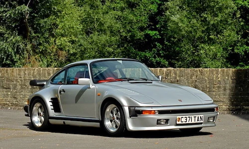 Cặp đôi Porsche 911 Turbo Flatnose “mũi tẹt” siêu độc đáo