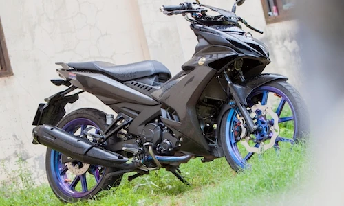Yamaha Exciter full carbon "kịch độc" của dân chơi Việt