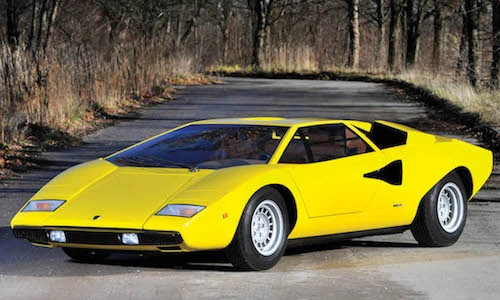Siêu xe Lamborghini Countach gần 50 tuổi vẫn mới cứng
