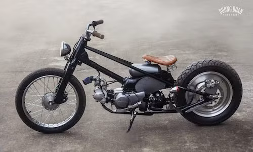 "Thuốc độc" Honda Super Cub độ bobber hardtail ở Hà Nội
