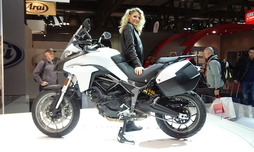 Cận cảnh Ducati Multistrada 950 giá từ hơn 200 triệu