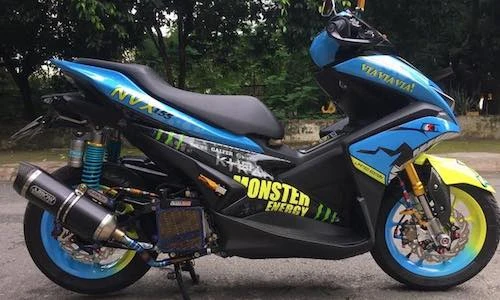 Dân chơi Việt chi hơn 150 triệu độ Yamaha NVX 155 