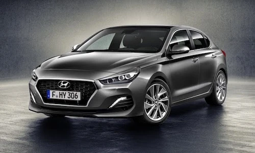Coupe 5 cửa hạng C Hyundai i30 Fastback có gì hay?