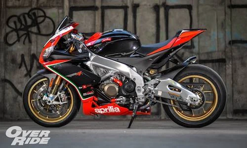 Siêu môtô Aprilia RSV4R “mọc cánh” nhờ đồ chơi khủng