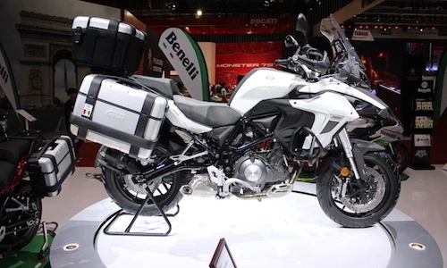 Môtô Benelli TRK 502 “siêu rẻ” chỉ 136 triệu đồng tại VN
