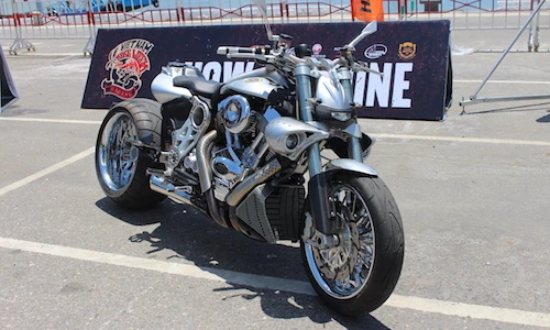 Cận cảnh siêu môtô tiền tỷ "hàng thửa” CR&S Duu tại VN