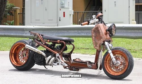 Dân chơi chi 158 triệu độ "độc" xe ga Honda Zoomer