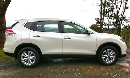 Nissan X-Trail “mất khách” thảm hại sau 1 tháng tại VN