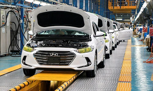 Cận cảnh chiếc Hyundai Elantra thứ 5000 tại Việt Nam