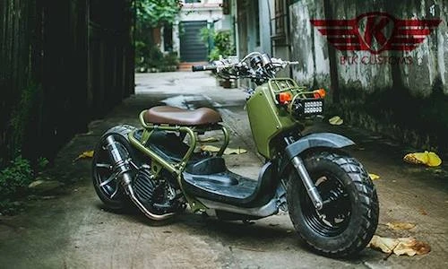 Honda Zoomer 50 độ phuộc hơi “siêu độc” tại Hà Nội