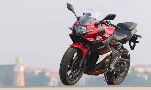 Cận cảnh sportbike Suzuki GSX-250R “đấu” Yamaha R25