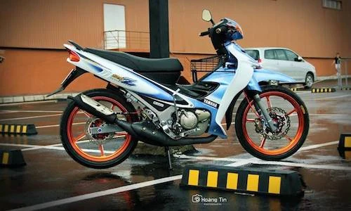 “Xế nổ” 2 kỳ Yamaha Z125 độ 200 triệu tại Sài Gòn