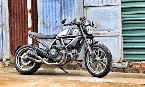 “Xế nổ” Ducati Scrambler độ siêu cá tính của biker Việt