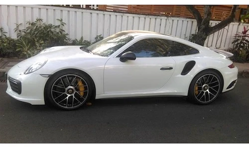 “Chạm mặt” Porsche 911 Turbo S giá 14,5 tỷ tại Sài Gòn