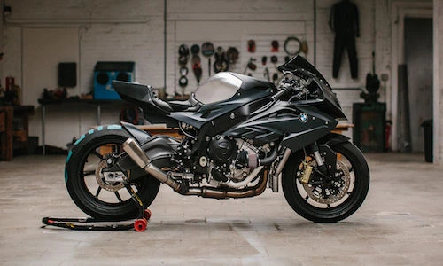 "Soi" siêu môtô BMW S1000RR độ tăng áp 296 mã lực