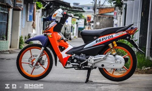 Honda Wave Repsol độ đồ chơi đắt hơn mua xe mới
