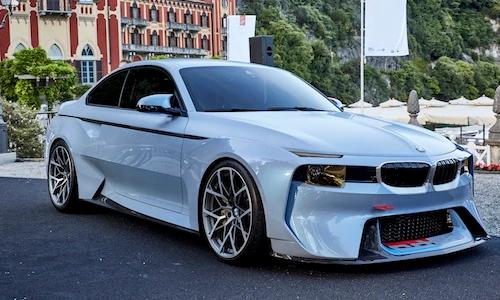 BMW hồi sinh “thủy tổ” của 3 Series với 2002 Hommage