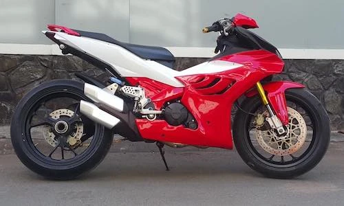 Yamaha Exciter 150 “lai” siêu môtô PKL của dân chơi Việt